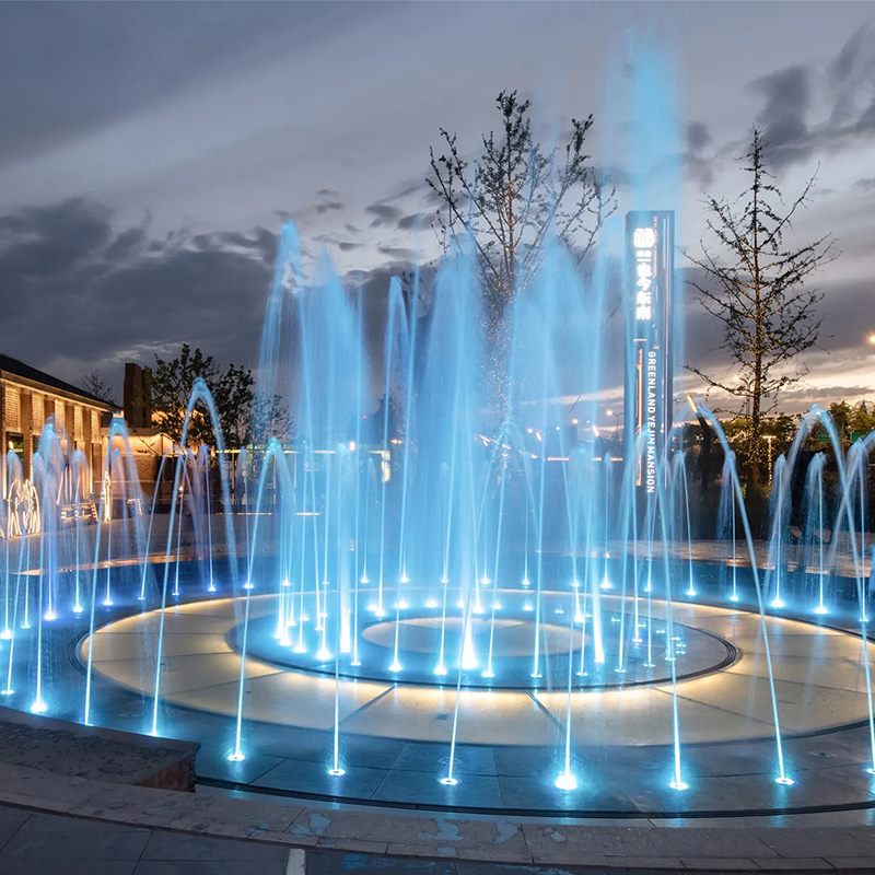 Aplicación de fuente pública con iluminación LED azul